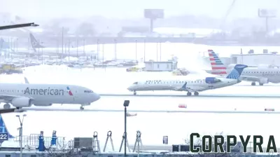 Holiday Travel Chaos: Flight Disruptions on Both Coasts