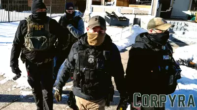 ICE presence threatens small business in Minneapolis and Minnesota, some owners say: 'I can hardly do my normal job'